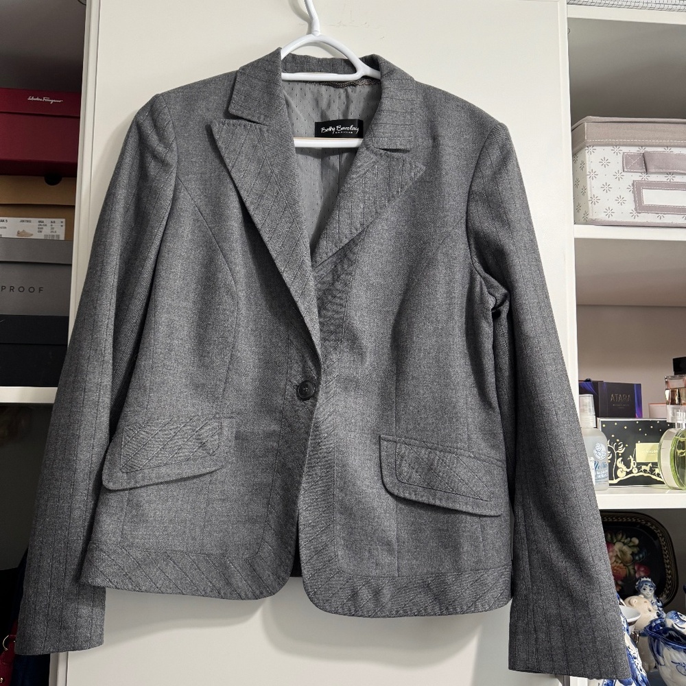 Betty Barclay Collection, Size 12, 98% Virgin Wool, 2% Elastane